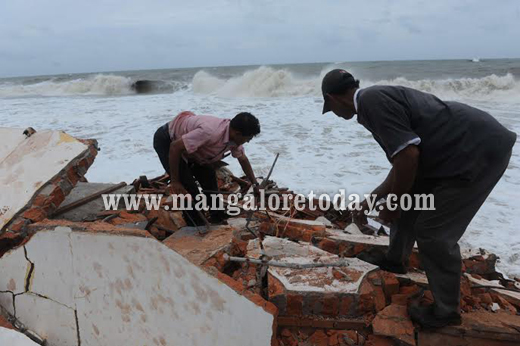 sea at Ullal 5